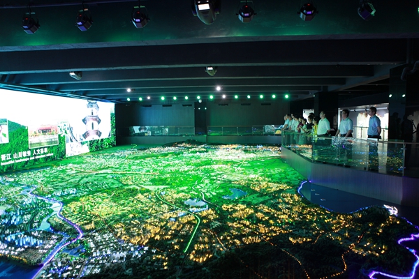 深研院与晋江签署合作协议并举办研讨会_学院